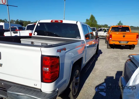 2015 Chevrolet Silverado 1500 1Lt z USA, uszkodzony, nr VIN 3GCUKREC1FG150559